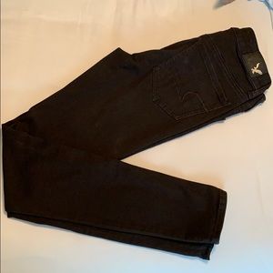 Black super skinny jeans